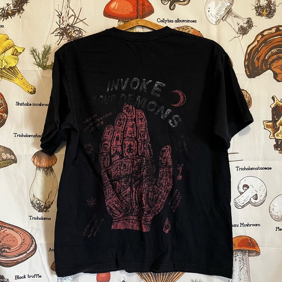 Drop Dead clothing Tee - Picture 1 of 2